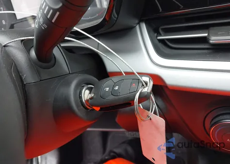 2025 Chevrolet Trax Fwd Ls из США, поврежденный, VIN KL77LFEP8SC142223